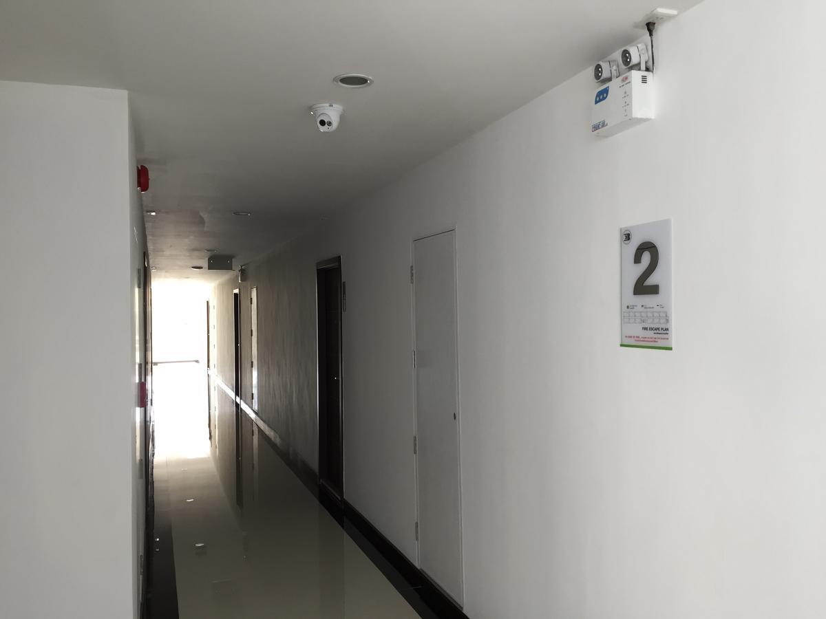 Modernbright Laemchabang Aparthotel Bang Lamung Buitenkant foto
