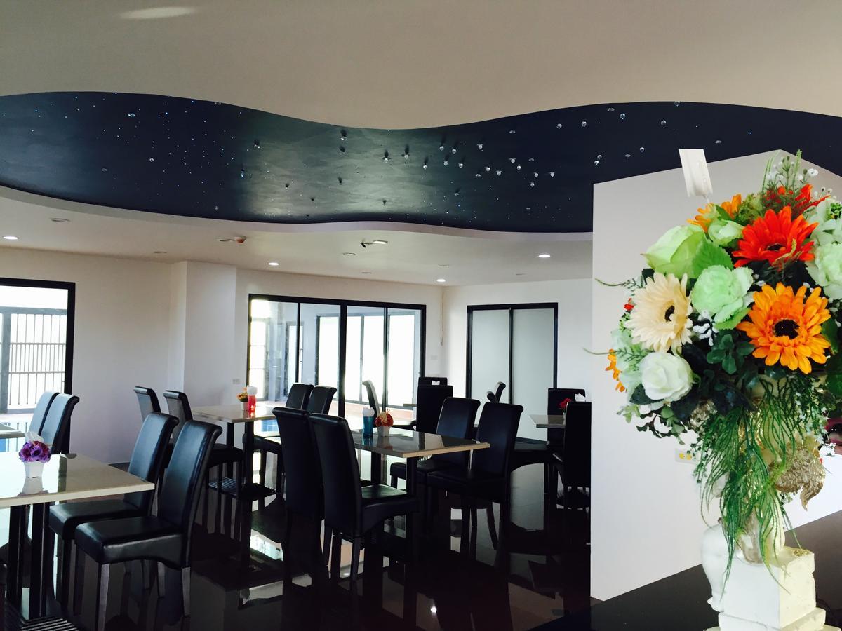 Modernbright Laemchabang Aparthotel Bang Lamung Buitenkant foto